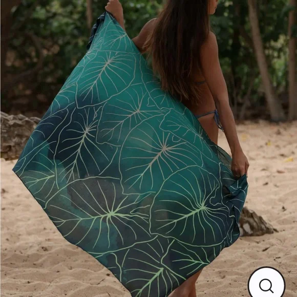 Tag Aloha Pareo - Picture 2 of 2